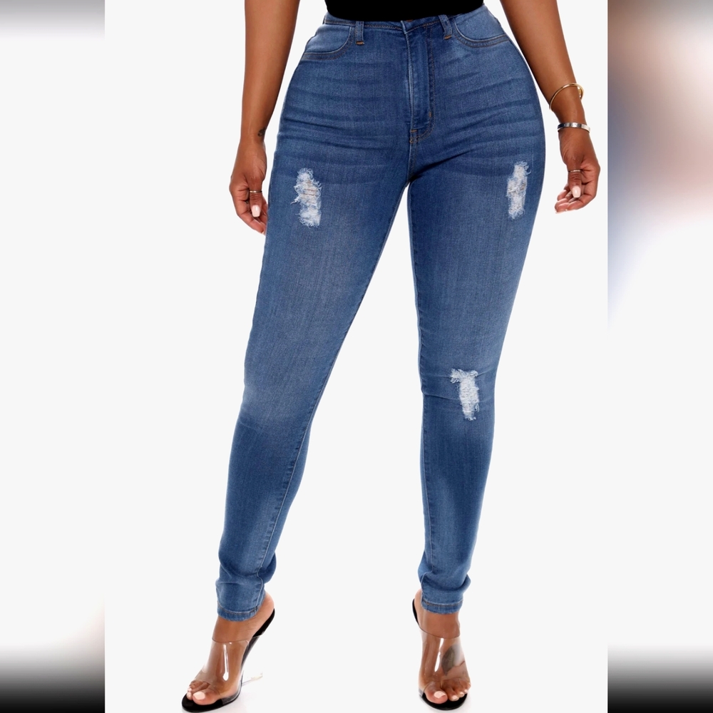 Fashion Nova Skinny Jeans (NWT)